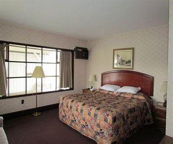 Cherry Lane Motor Inn Amish Country Ronks Buitenkant foto