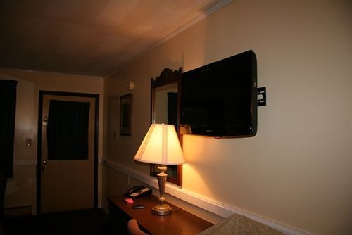 Cherry Lane Motor Inn Amish Country Ronks Buitenkant foto